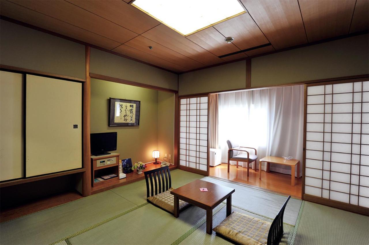 Fukuoka Recent Hotel Extérieur photo
