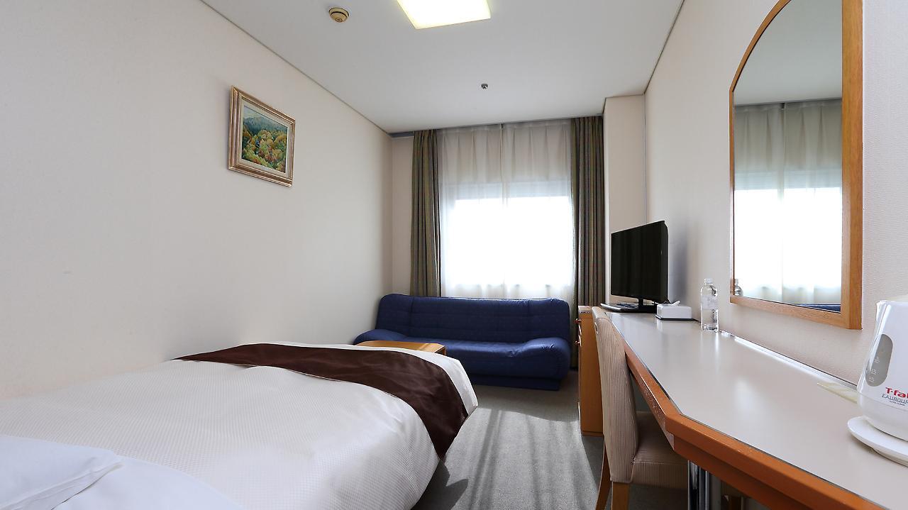 Fukuoka Recent Hotel Extérieur photo